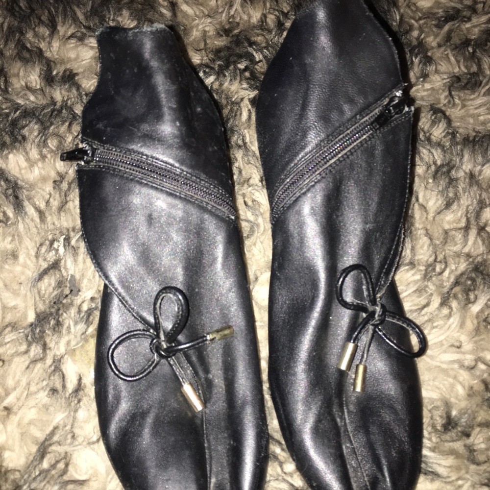 Boots - Picture 2 of 2